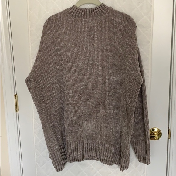 DONATED❌ NWOT Chenille Sweater - Picture 4 of 4